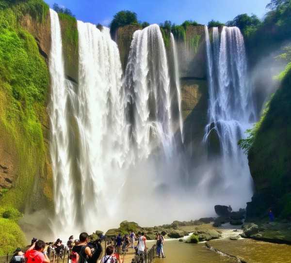 探秘德天瀑布，壮美自然奇观之旅攻略,德天瀑布旅游攻略，探秘壮美瀑布，体验自然奇观,旅游,历史文化,旅游攻略,第1张